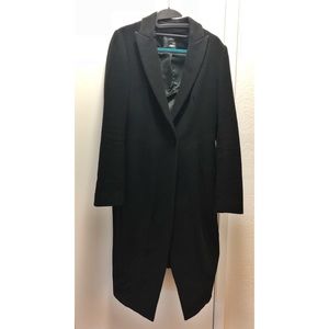 Interesting style black coat